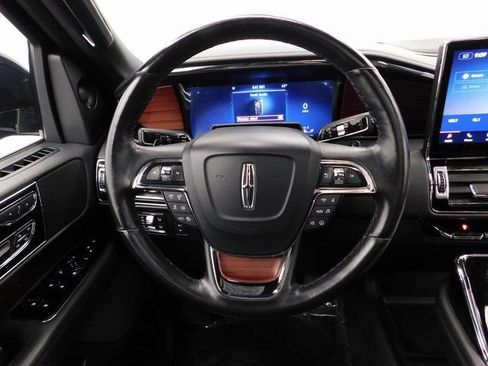 Used 2023 Lincoln Navigator Reserve image 42