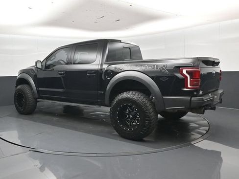 Used 2017 Ford F150 Raptor w/ Equipment Group 802A Luxury AWD/4WD image 31