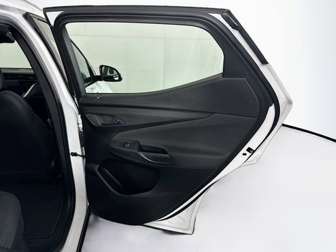 Used 2023 Chevrolet Bolt EUV LT image 27