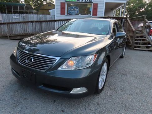 Used 2008 Lexus LS 460 image 2