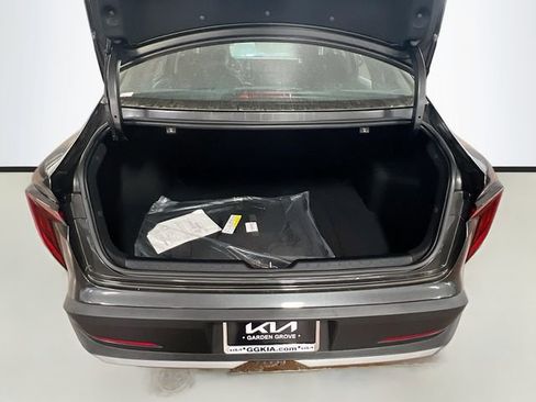 New 2026 Kia K4 FWD image 24