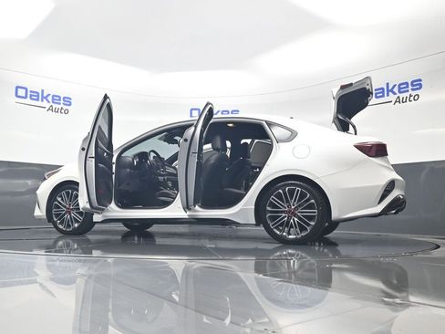 Certified 2023 Kia Forte GT FWD image 61