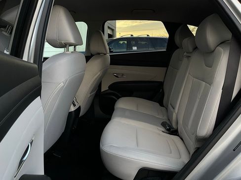 Used 2025 Hyundai Tucson SEL image 11