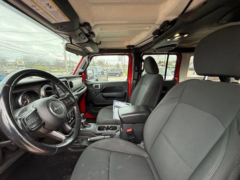 Used 2021 Jeep Wrangler Unlimited Sport AWD/4WD image 12