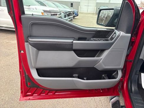 Used 2022 Ford F150 XLT w/ Equipment Group 301A Mid image 15