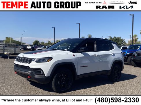 Used 2023 Jeep Compass Trailhawk w/ Trailer Tow Group AWD/4WD image 1