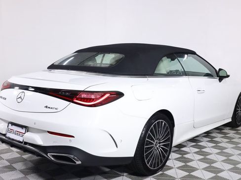 Used 2025 Mercedes-Benz CLE 450 4MATIC Cabriolet image 8