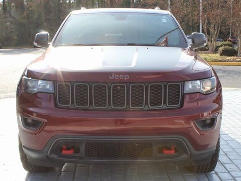 Used 2019 Jeep Grand Cherokee Trailhawk image 8