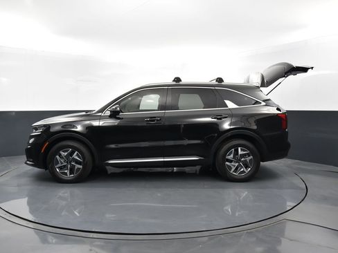 Used 2021 Kia Sorento S image 34