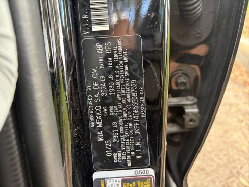 Used 2025 Kia K4 FWD image 27