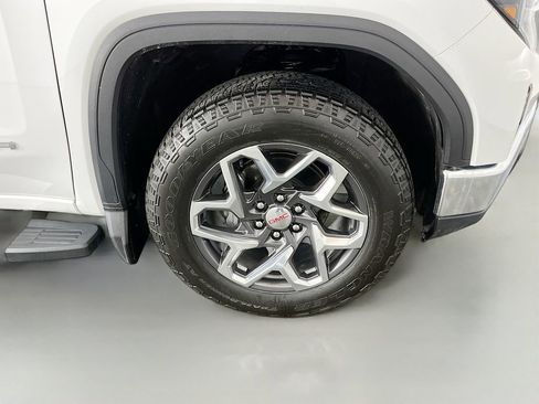 Used 2024 GMC Sierra 1500 SLE w/ Preferred Package AWD/4WD image 36