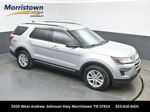 Used 2019 Ford Explorer XLT AWD/4WD image 1