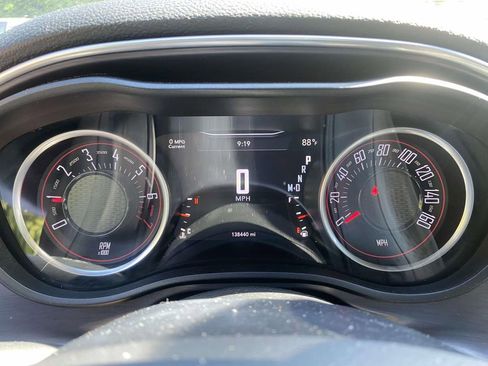 Used 2017 Dodge Challenger SXT RWD image 20
