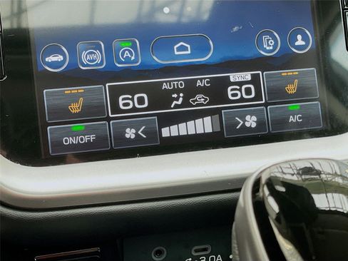 Certified 2025 Subaru Outback Premium image 29