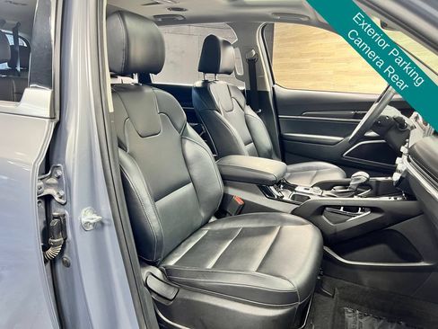 Used 2025 Kia Telluride S AWD/4WD image 9