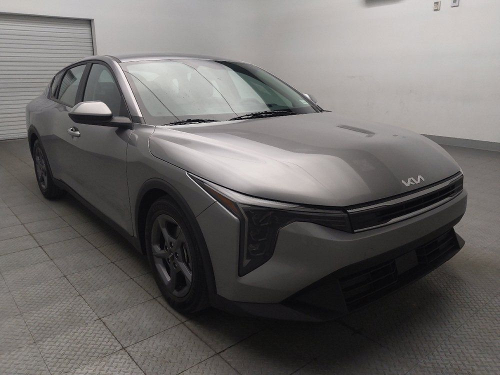 Used 2025 Kia K4 FWD image 13