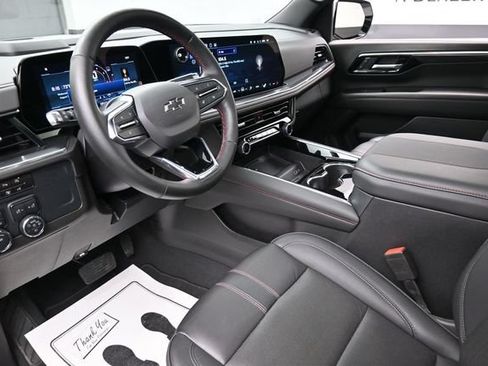 Used 2025 Chevrolet Suburban RST w/ Comfort Package AWD/4WD image 20