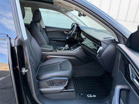 Used 2023 Audi Q8 Premium Plus w/ Premium Plus Package AWD/4WD image 20