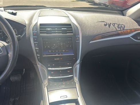 Used 2014 Lincoln MKZ AWD w/ Equipment Group 101A Select image 10