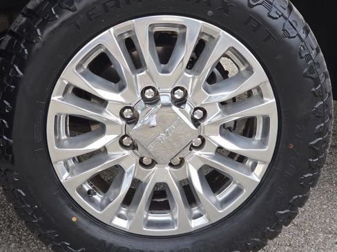Used 2024 GMC Sierra 2500 Pro AWD/4WD image 10