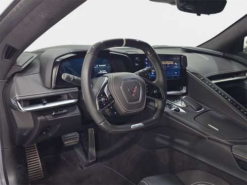 Used 2024 Chevrolet Corvette Z06 image 16