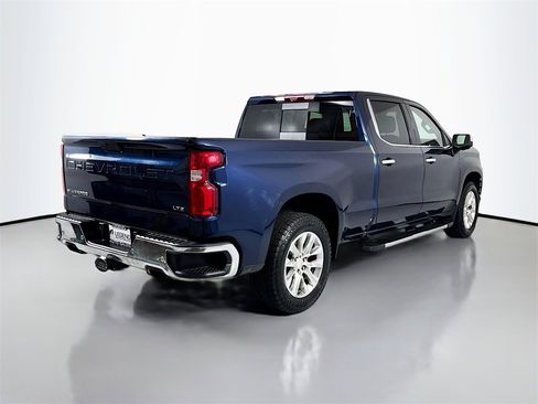 Used 2020 Chevrolet Silverado 1500 LTZ w/ LTZ Premium Package image 5