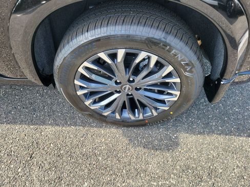New 2026 Nissan Rogue Platinum AWD/4WD image 6
