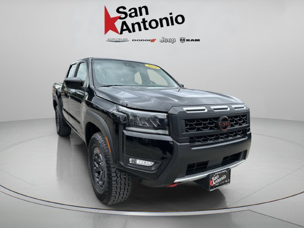 Used 2026 Nissan Frontier PRO-4X AWD/4WD image 3