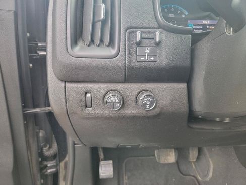 Used 2019 Chevrolet Colorado ZR2 w/ ZR2 Midnight Special Edition AWD/4WD image 15