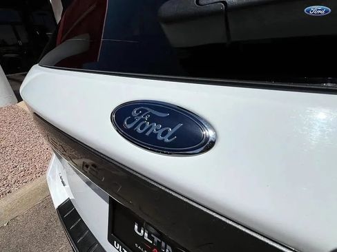 Used 2021 Ford Explorer XLT w/ Equipment Group 202A RWD image 25