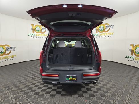 Used 2025 Hyundai Santa Fe Limited AWD/4WD image 33