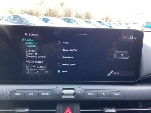 Used 2025 Kia K4 LXS image 17