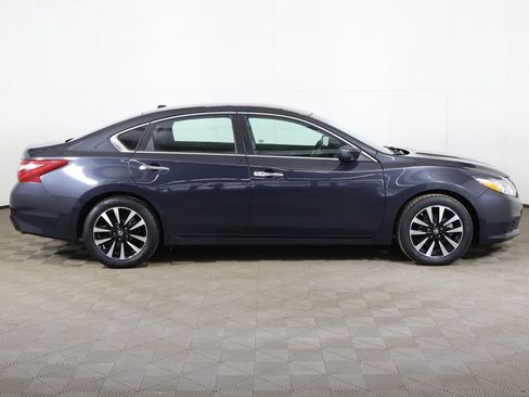 Used 2018 Nissan Altima 2.5 SV FWD image 14