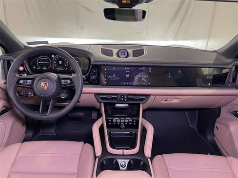 New 2026 Porsche Cayenne Coupe image 26