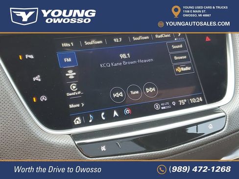 Used 2024 Cadillac XT5 Premium Luxury w/ Technology Package AWD/4WD image 18