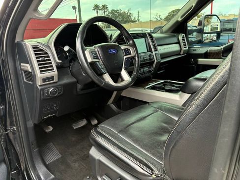 Used 2017 Ford F250 Lariat w/ Lariat Ultimate Package image 11