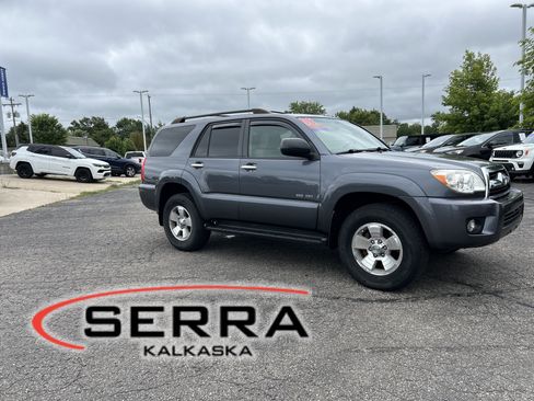 Used 2008 Toyota 4Runner SR5 AWD/4WD image 1