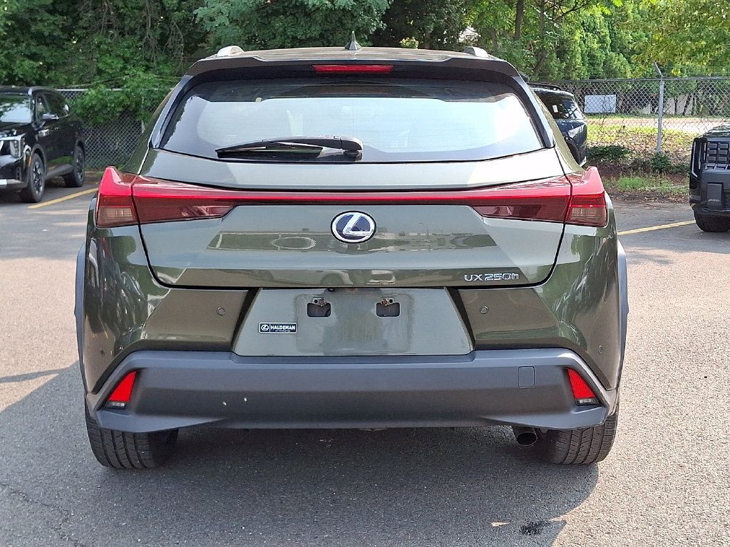 Used 2021 Lexus UX 250h w/ Premium Package AWD/4WD image 8