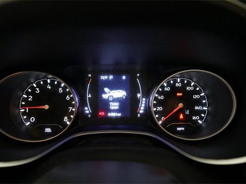 Used 2020 Jeep Compass Latitude w/ Cold Weather Group image 2