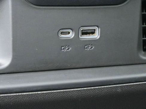 Used 2023 Chevrolet Silverado 1500 LT Trail Boss w/ Protection Package image 17