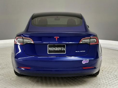 Used 2018 Tesla Model 3 Long Range image 8