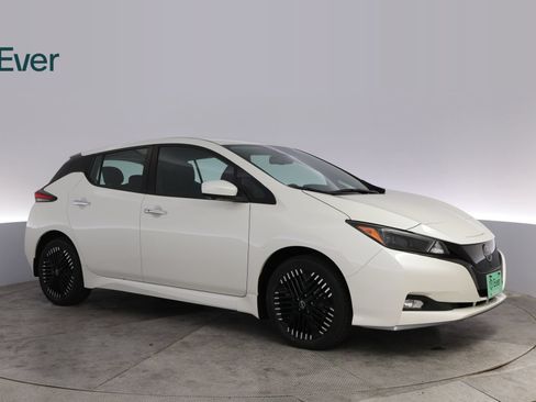 Used 2024 Nissan Leaf SV Plus FWD image 14