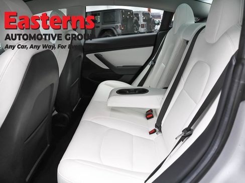 Used 2018 Tesla Model 3 Long Range image 18