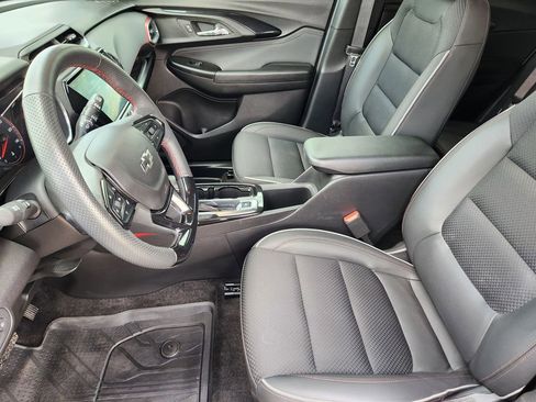 Used 2023 Chevrolet TrailBlazer RS w/ Convenience Package FWD image 13