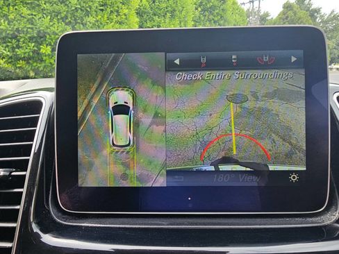 Used 2018 Mercedes-Benz GLE 350 w/ Premium 1 Package image 28