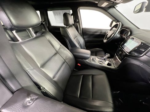 Used 2022 Jeep Grand Cherokee Limited w/ Trailer Tow Group IV image 28