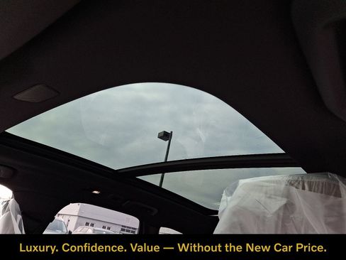 Certified 2026 Volvo XC60 B5 Plus w/ Protection Package Premier AWD/4WD image 11