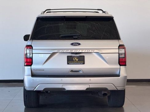 Used 2019 Ford Expedition Platinum AWD/4WD image 6