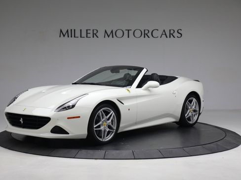 Certified 2017 Ferrari California T image 1
