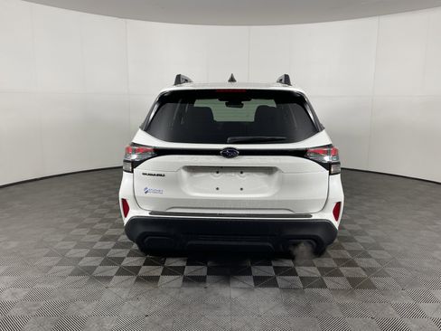 New 2026 Subaru Forester Premium image 4